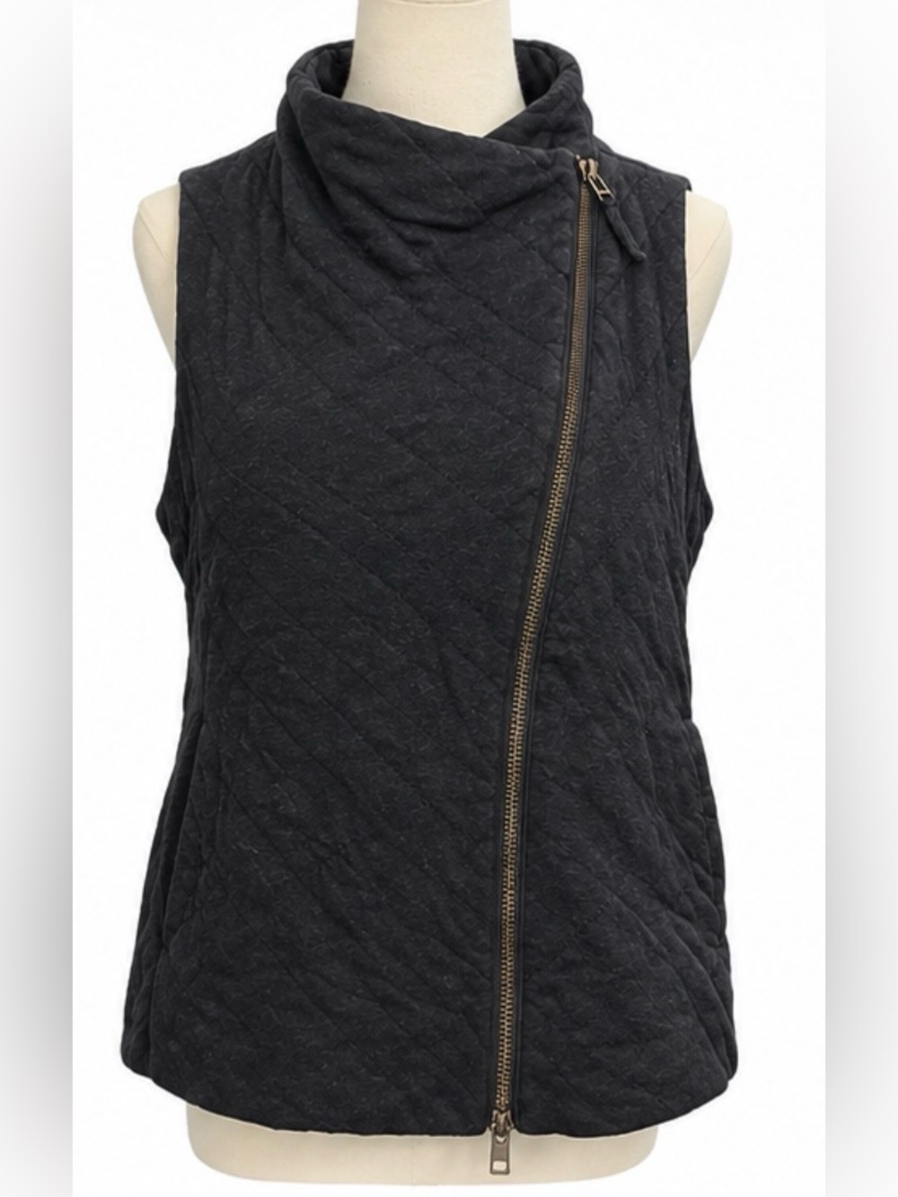 Eileen Fisher Petites Quilted Organic Cotton Asymmetrical Zip Vest – PM
